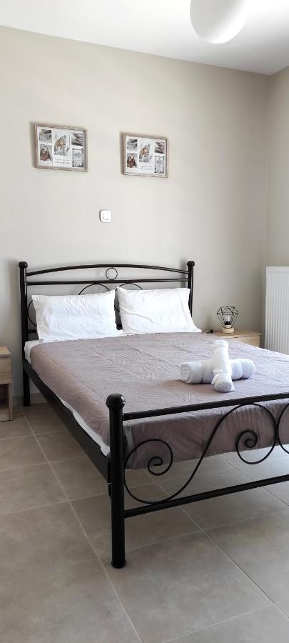 Spiros - Full Renovated House 2022 Apartment Mármaron Екстериор снимка