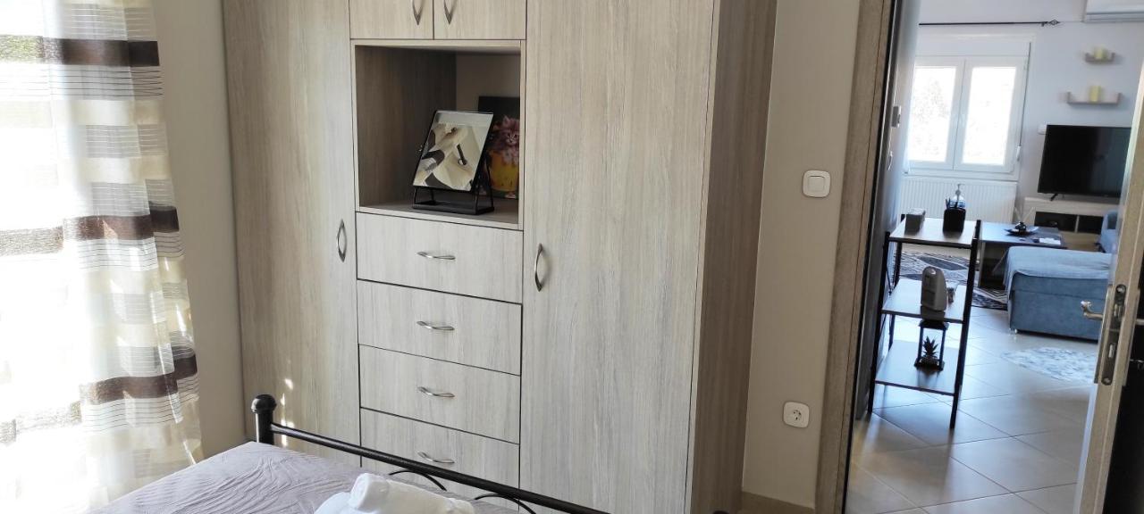 Spiros - Full Renovated House 2022 Apartment Mármaron Екстериор снимка